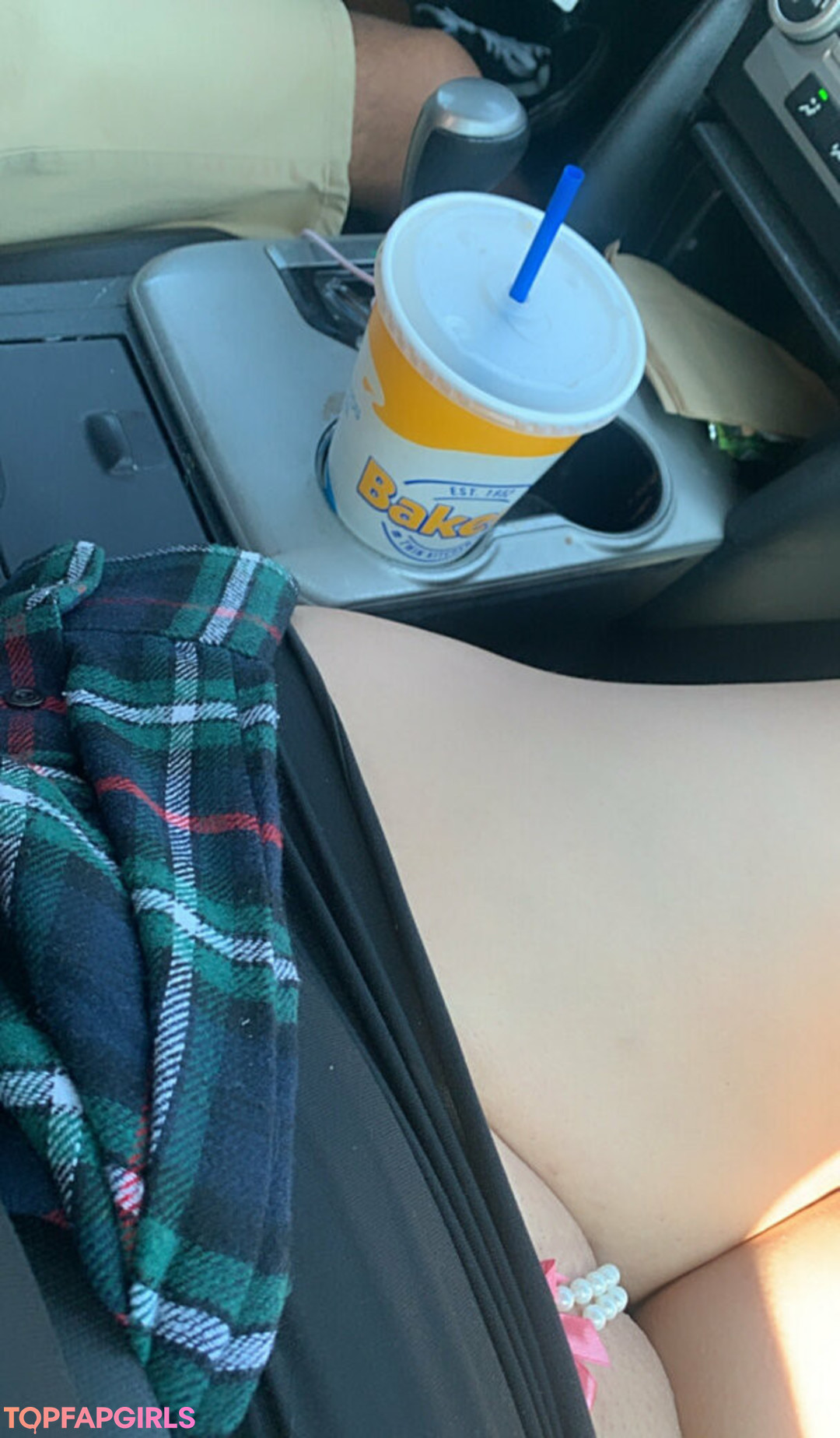 Foto desnuda filtrada de OnlyFans de Maryalicejenni #424 Foto desnuda filtrada de OnlyFans de Maryalicejenni #424