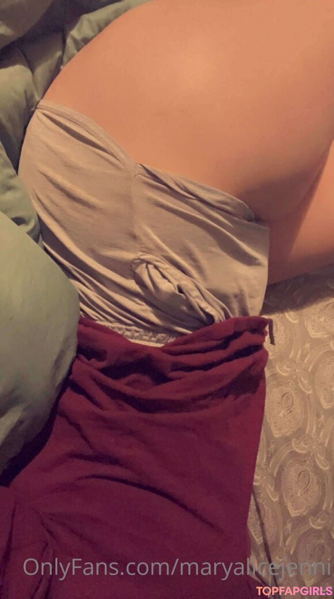 Foto desnuda filtrada de OnlyFans de Maryalicejenni #527 Foto desnuda filtrada de OnlyFans de Maryalicejenni #527