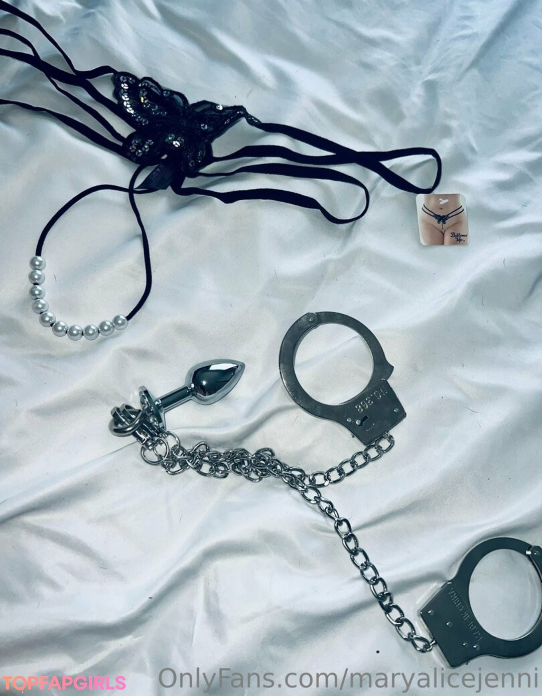 Foto desnuda filtrada de OnlyFans de Maryalicejenni #601 Foto desnuda filtrada de OnlyFans de Maryalicejenni #601