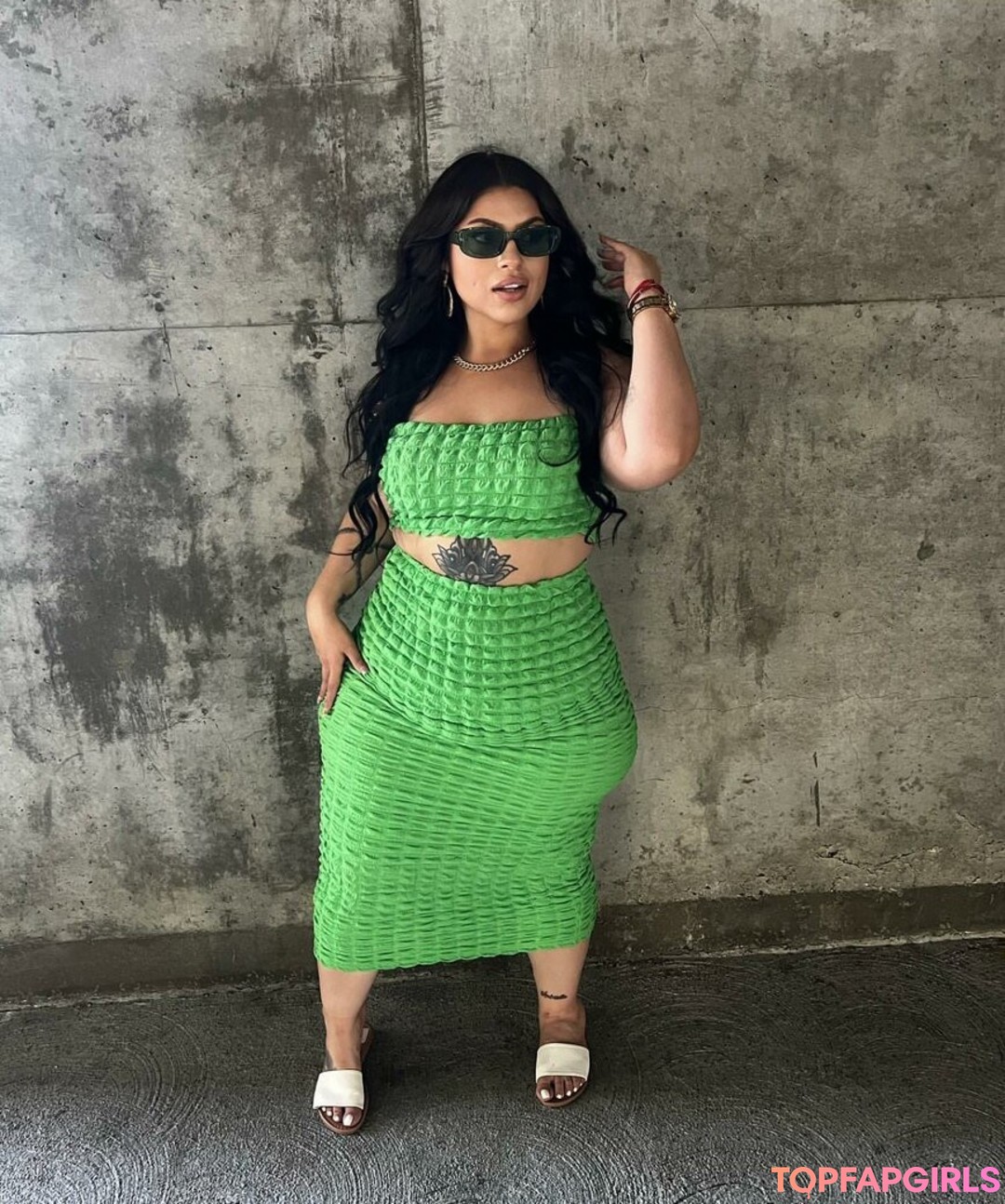 Foto desnuda filtrada de OnlyFans de Maryalicejenni #638 Foto desnuda filtrada de OnlyFans de Maryalicejenni #638