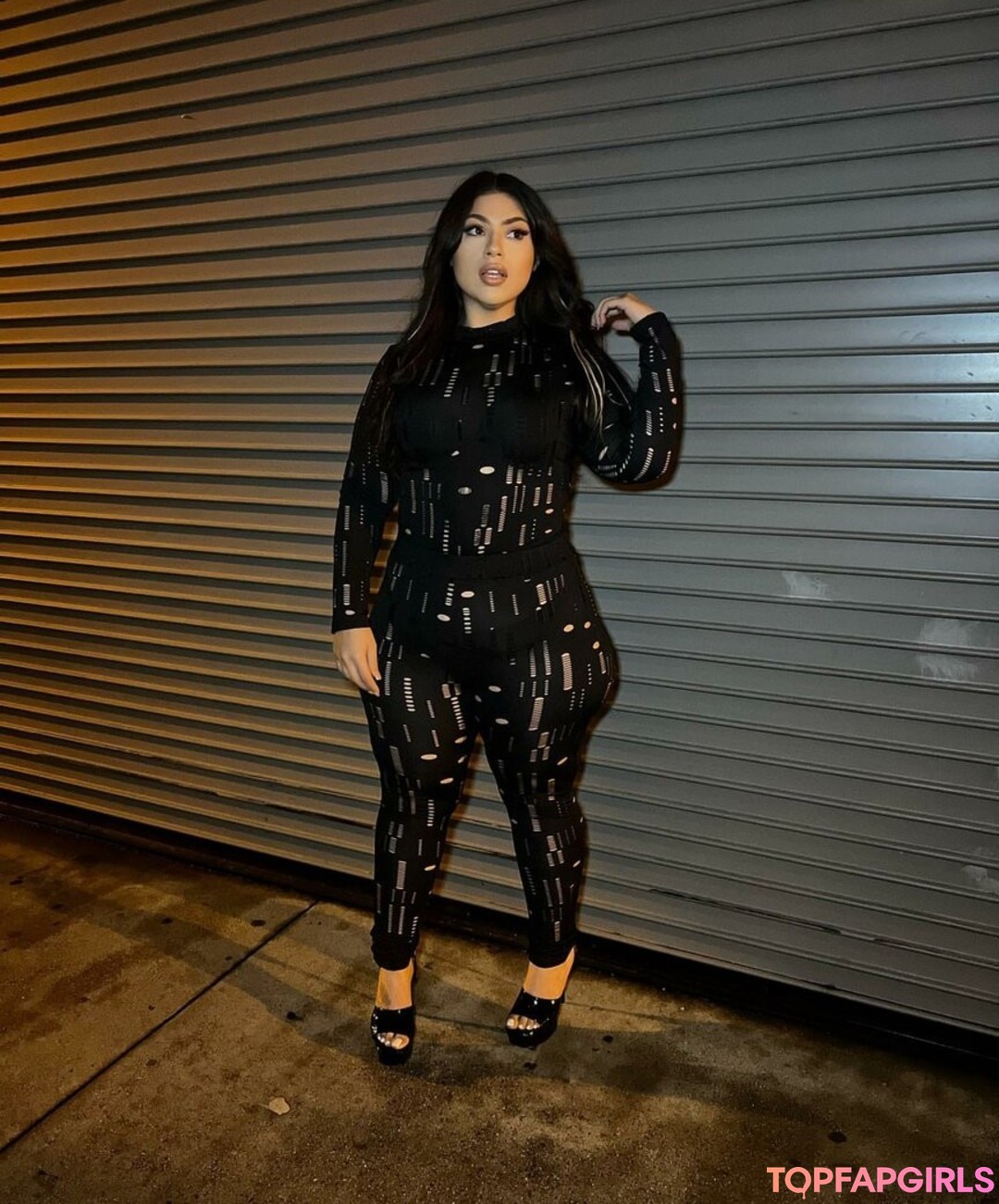 Foto desnuda filtrada de OnlyFans de Maryalicejenni #659 Foto desnuda filtrada de OnlyFans de Maryalicejenni #659