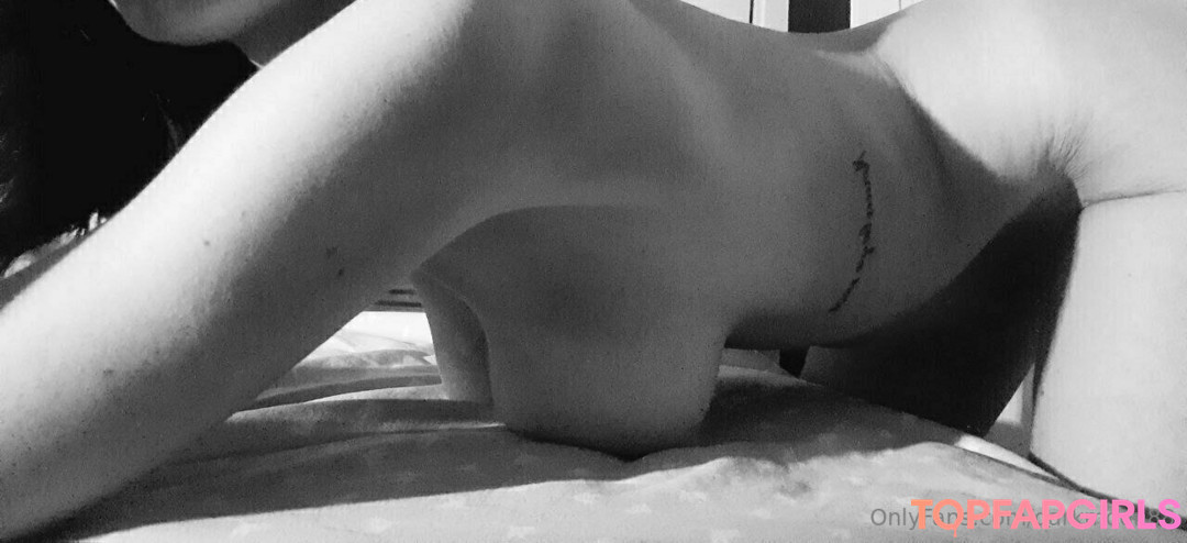 Foto desnuda filtrada de OnlyFans de Darkmoon88 #48 Foto desnuda filtrada de OnlyFans de Darkmoon88 #48