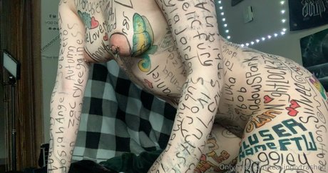 Teasinglytrashed