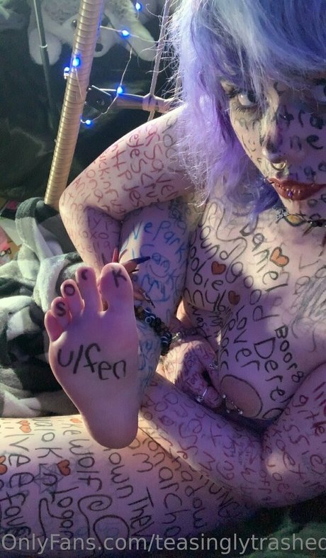 Teasinglytrashed