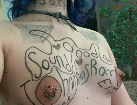 Teasinglytrashed