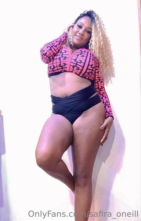 Foto desnuda filtrada de OnlyFans de Safiraoneill