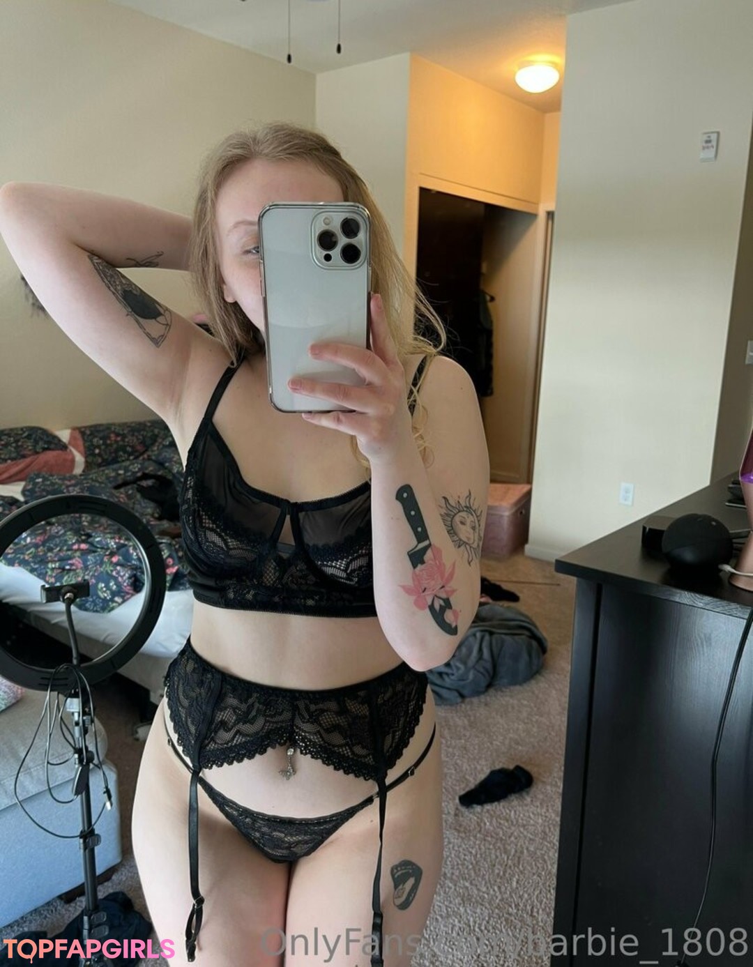 Foto desnuda filtrada de OnlyFans de Barbie1808 #188 Foto desnuda filtrada de OnlyFans de Barbie1808 #188