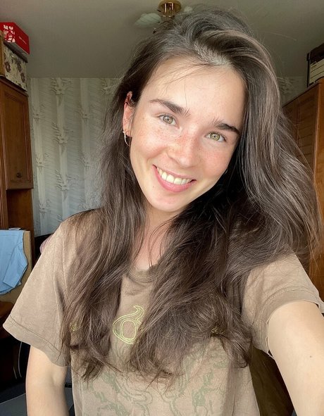 Foto desnuda filtrada de OnlyFans de Odent