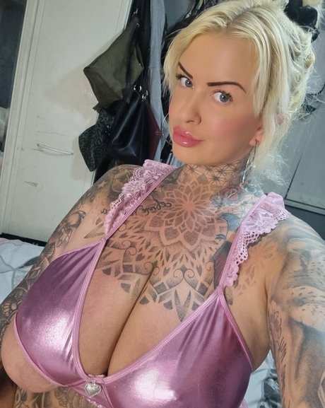 Foto desnuda filtrada de OnlyFans de Katherine Masterman