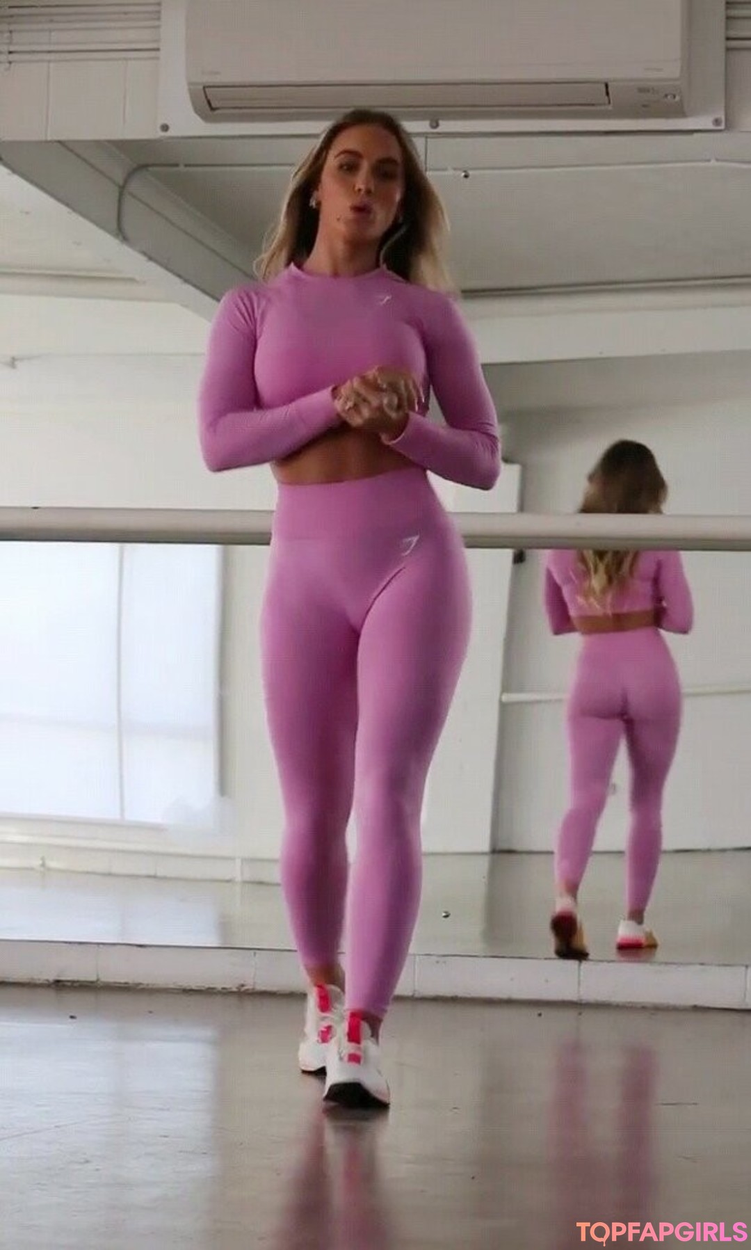 Foto desnuda filtrada de OnlyFans de Morgan Moroney #71 Foto desnuda filtrada de OnlyFans de Morgan Moroney #71