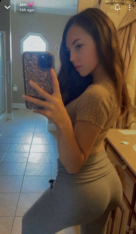 Foto desnuda filtrada de OnlyFans de Pintsizejen