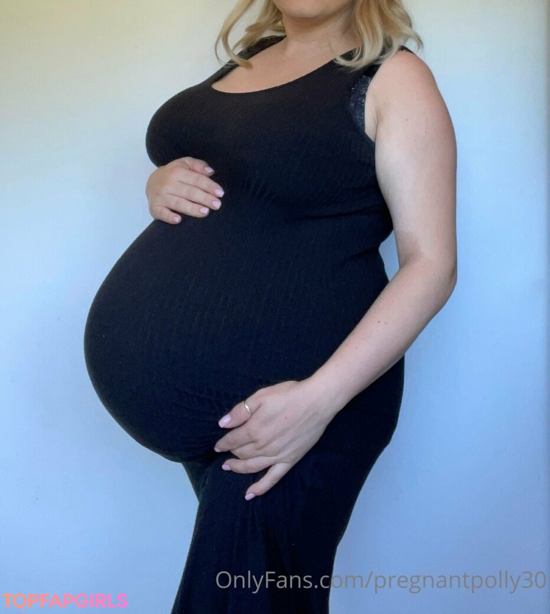 Foto desnuda filtrada de OnlyFans de Pregnantpolly30 #130 Foto desnuda filtrada de OnlyFans de Pregnantpolly30 #130