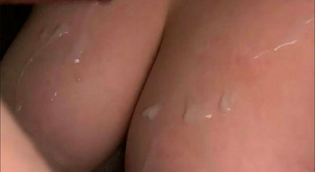 Foto desnuda filtrada de OnlyFans de Fuegomamas