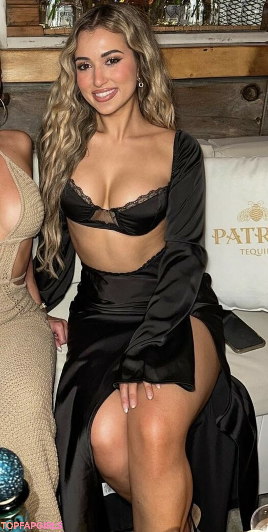 Foto desnuda filtrada de OnlyFans de Rachel Santana #13 Foto desnuda filtrada de OnlyFans de Rachel Santana #13