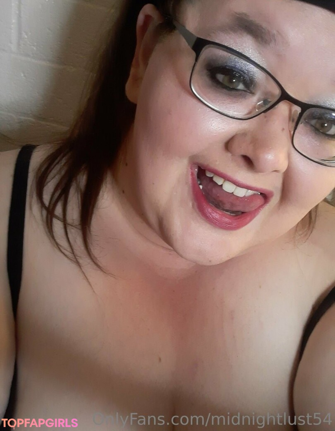 Foto desnuda filtrada de OnlyFans de Midnightlust54 #7 Foto desnuda filtrada de OnlyFans de Midnightlust54 #7