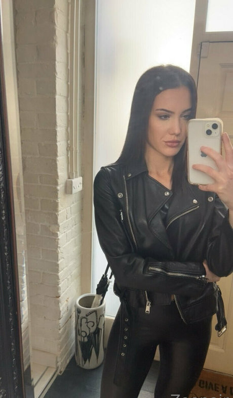 Mistresszoenoir
