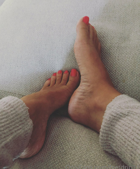 Feetdrip11
