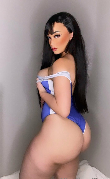 Foto desnuda filtrada de OnlyFans de Mimixaoc