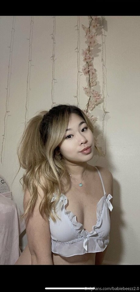 Foto desnuda filtrada de OnlyFans de Babiebeezz20