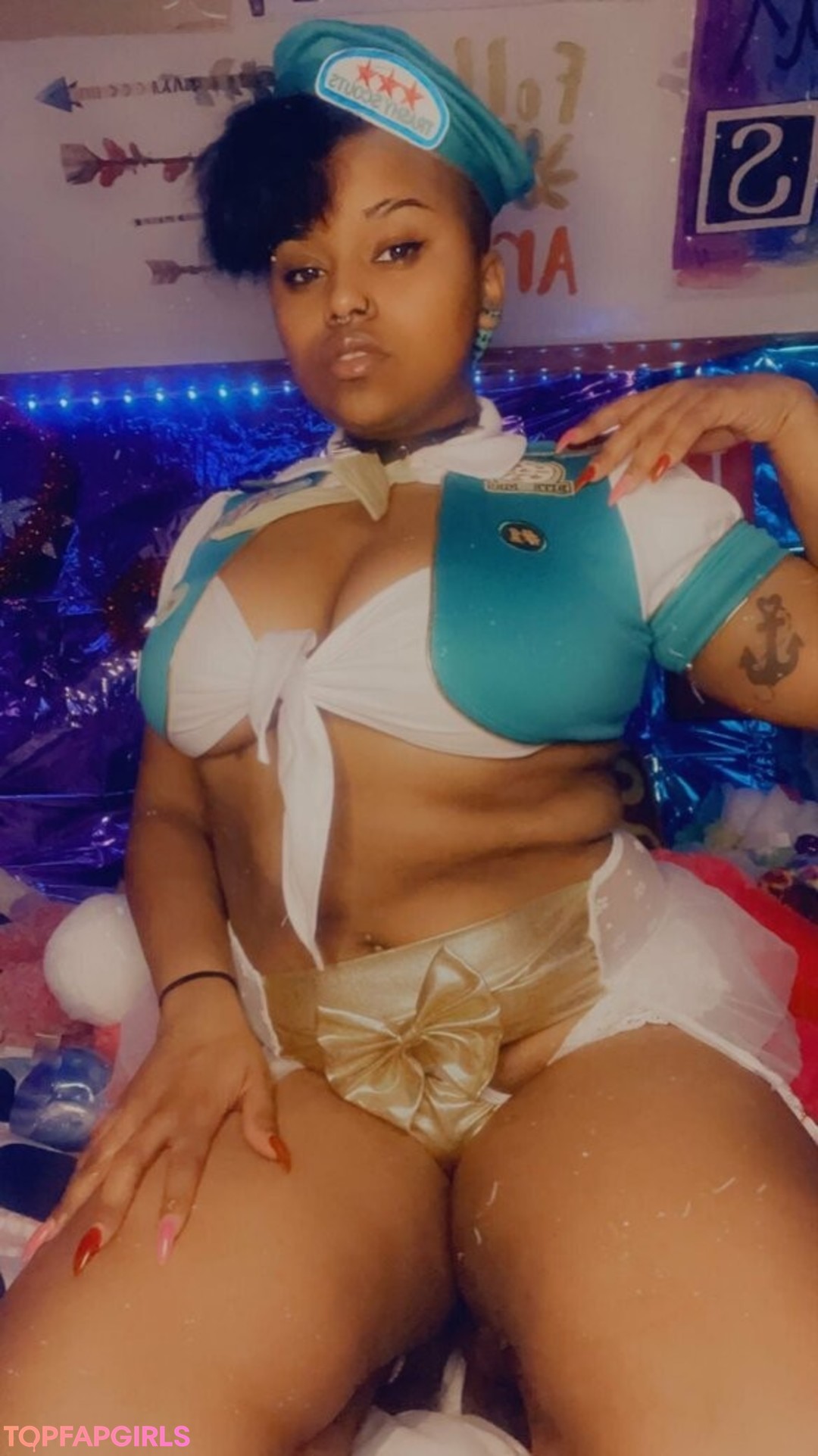 Foto desnuda filtrada de OnlyFans de Jewelkitten #28 Foto desnuda filtrada de OnlyFans de Jewelkitten #28