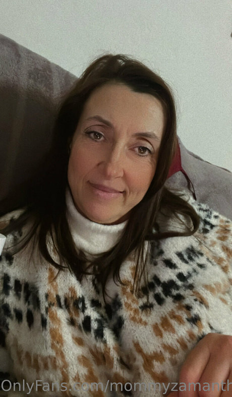 Foto desnuda filtrada de OnlyFans de Mommyzamantha14