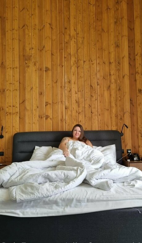 Foto desnuda filtrada de OnlyFans de Alicefrommarsbbw