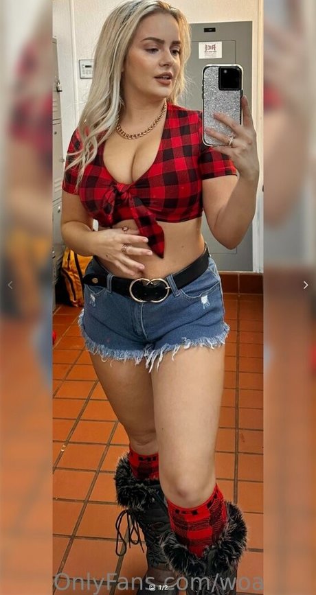 Foto desnuda filtrada de OnlyFans de Theprincessxoxocharm