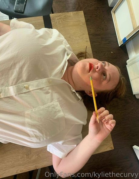 Foto desnuda filtrada de OnlyFans de Kyliethecurvy