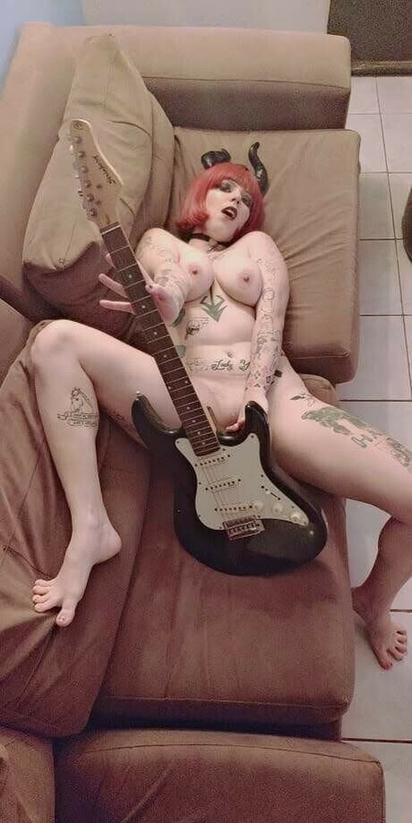 Foto desnuda filtrada de OnlyFans de Naru Peridot