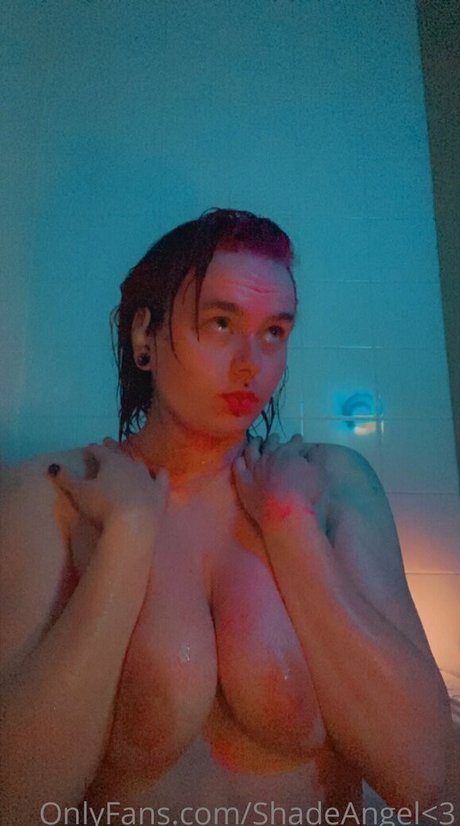 Foto desnuda filtrada de OnlyFans de Shadeangel