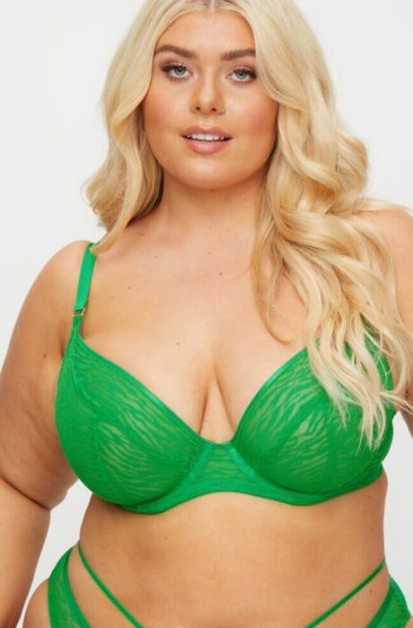 Izzy Nicholls