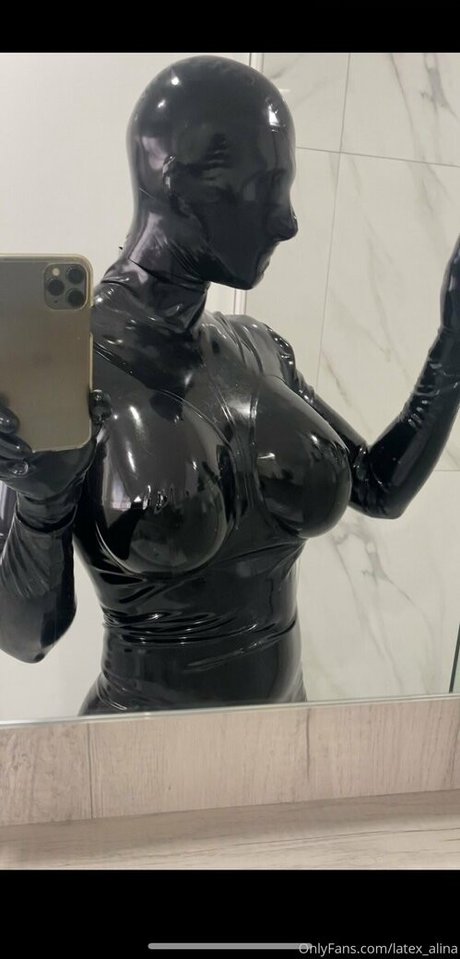 Foto desnuda filtrada de OnlyFans de Latexalina