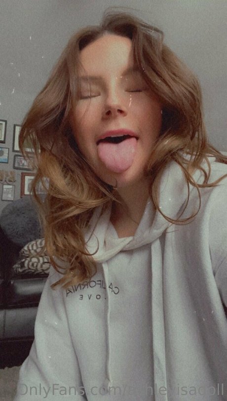 Ashleyisadoll