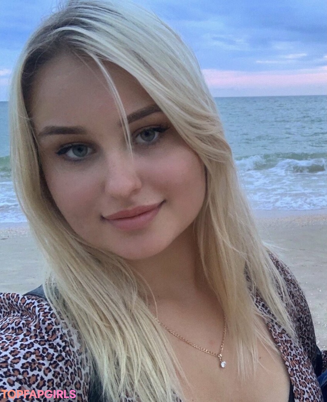 Foto desnuda filtrada de OnlyFans de Mariloveefree #278 Foto desnuda filtrada de OnlyFans de Mariloveefree #278