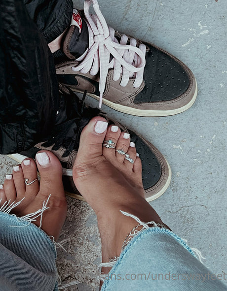 Underswayfeet