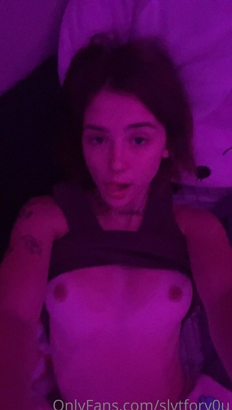 Foto desnuda filtrada de OnlyFans de Slvtfory0u