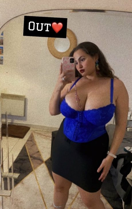 Lili M