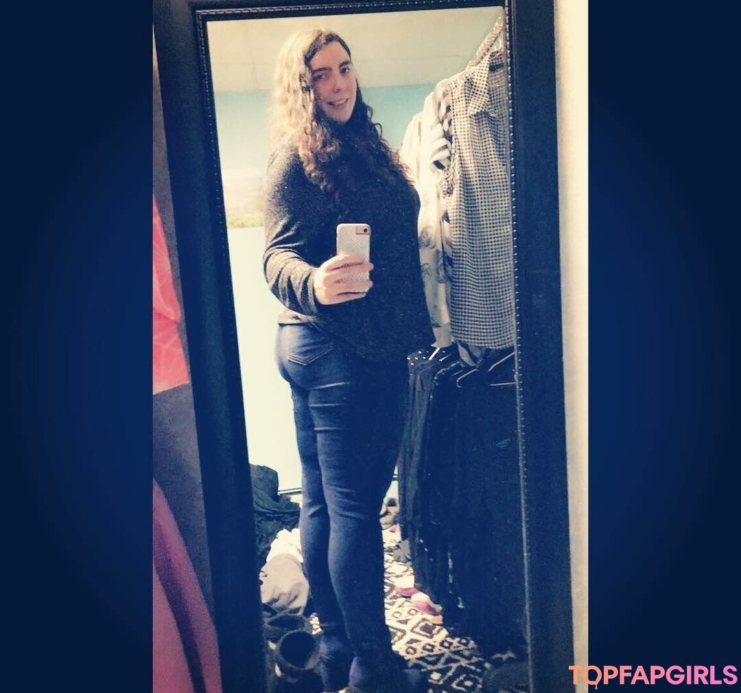 Foto desnuda filtrada de OnlyFans de Karagreene #35 Foto desnuda filtrada de OnlyFans de Karagreene #35