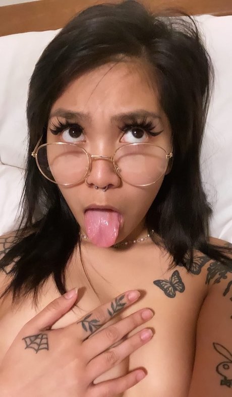 Foto desnuda filtrada de OnlyFans de Yumisinxxx 