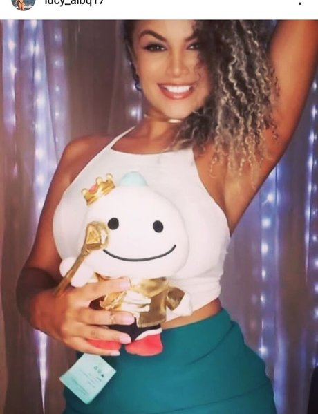 Foto desnuda filtrada de OnlyFans de Lucyalbq17