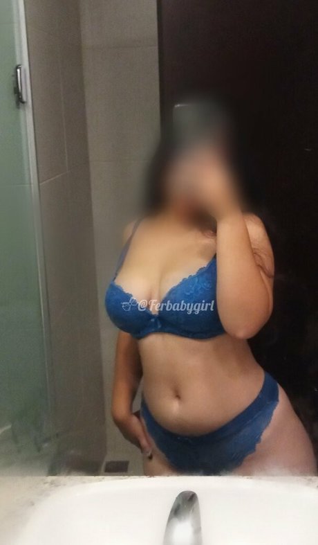 Foto desnuda filtrada de OnlyFans de Ferzinha
