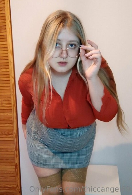 Thiccangel69