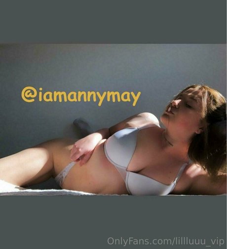 Foto desnuda filtrada de OnlyFans de Lillluuuvip
