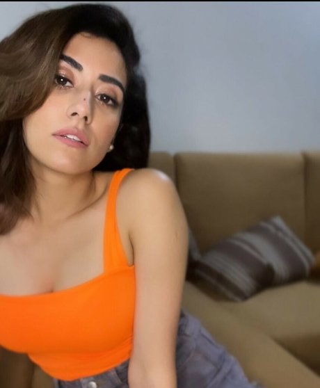 Foto desnuda filtrada de OnlyFans de Jonita Gandhi
