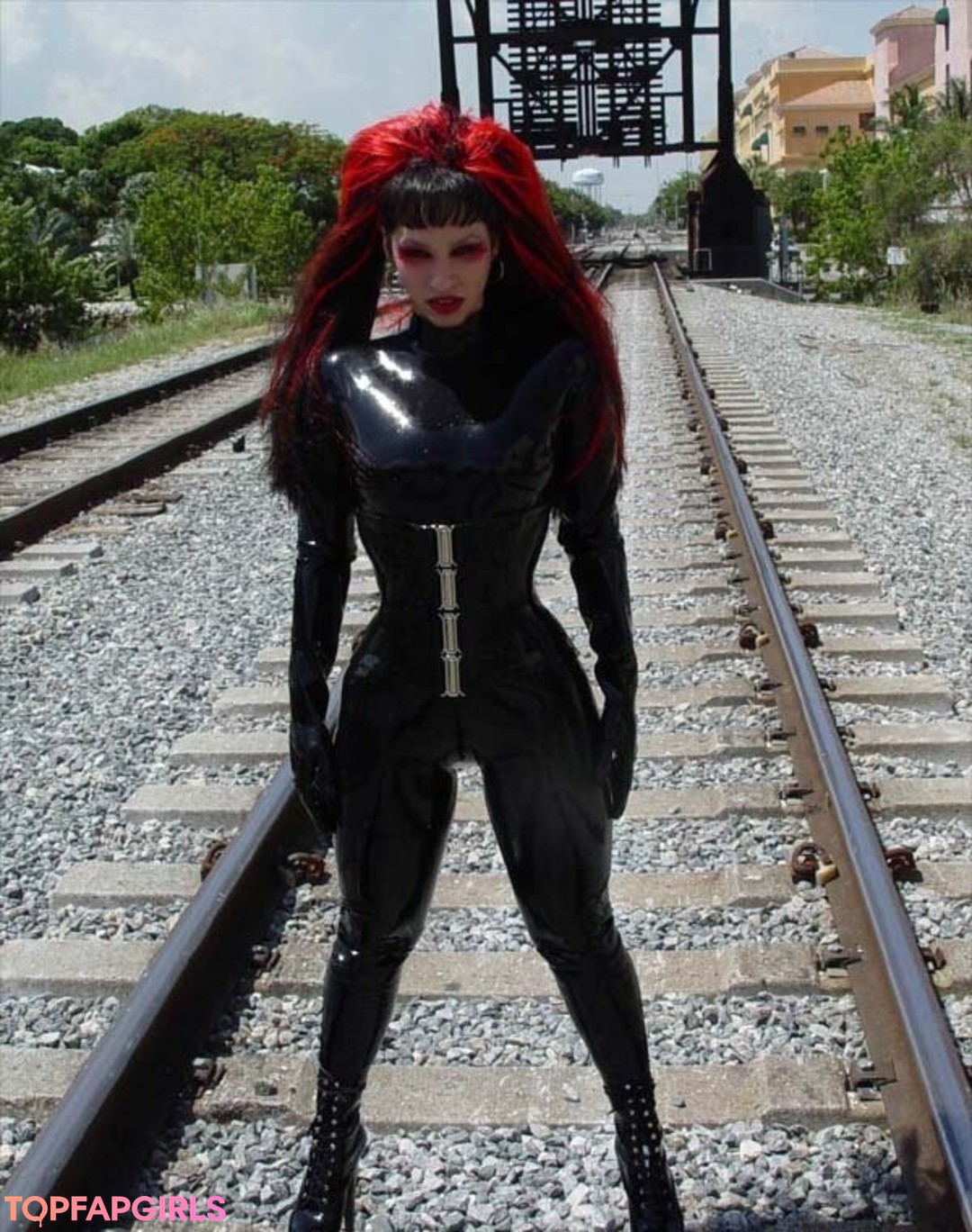 Foto desnuda filtrada de OnlyFans de Rubberdoll #311 Foto desnuda filtrada de OnlyFans de Rubberdoll #311