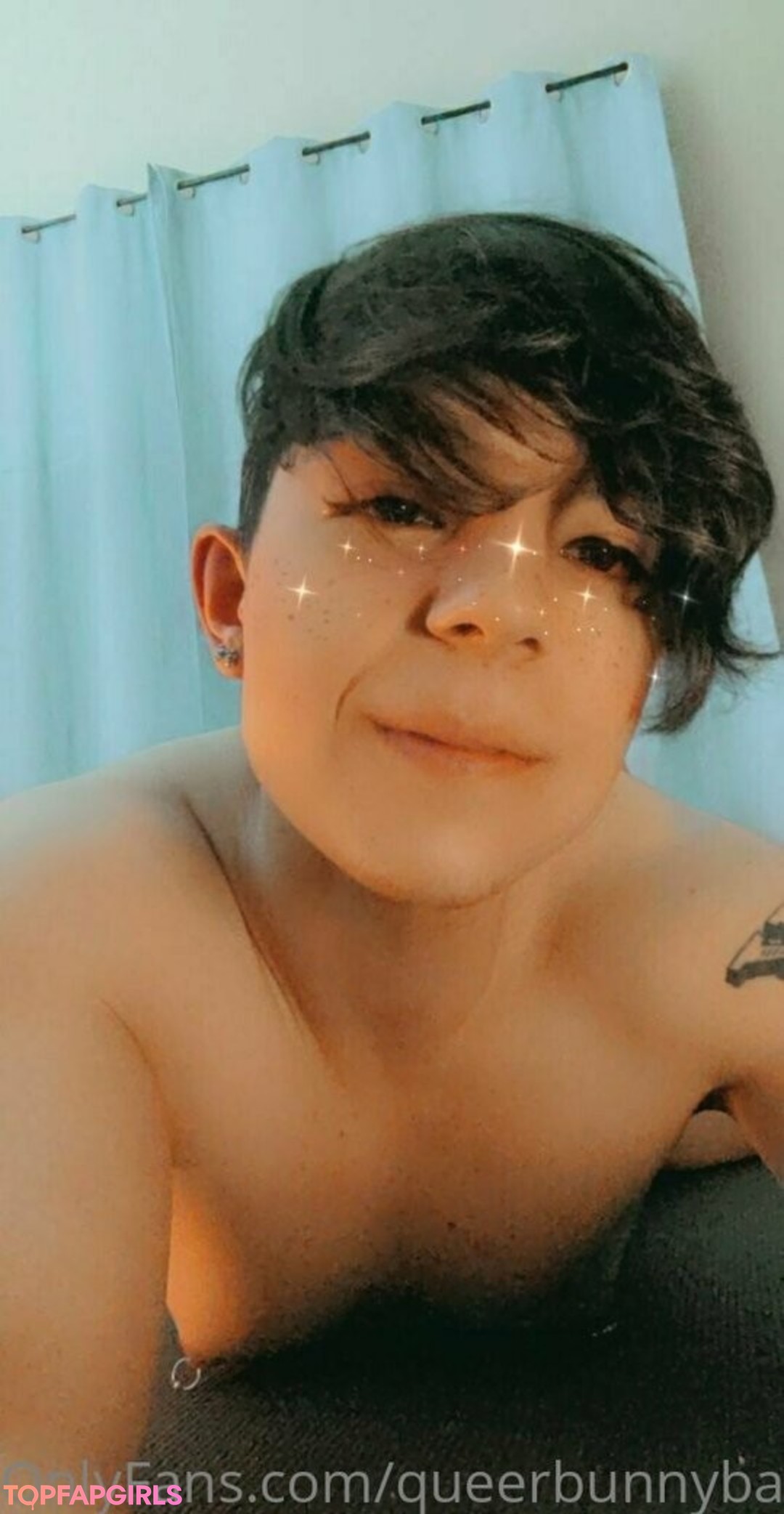 Foto desnuda filtrada de OnlyFans de Queerbunnybabe #1219