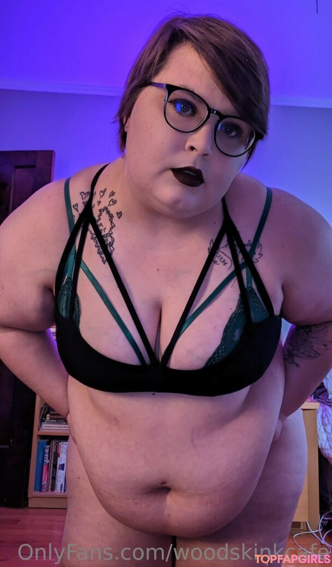 Foto desnuda filtrada de OnlyFans de Woodskinkcafe #197 Foto desnuda filtrada de OnlyFans de Woodskinkcafe #197