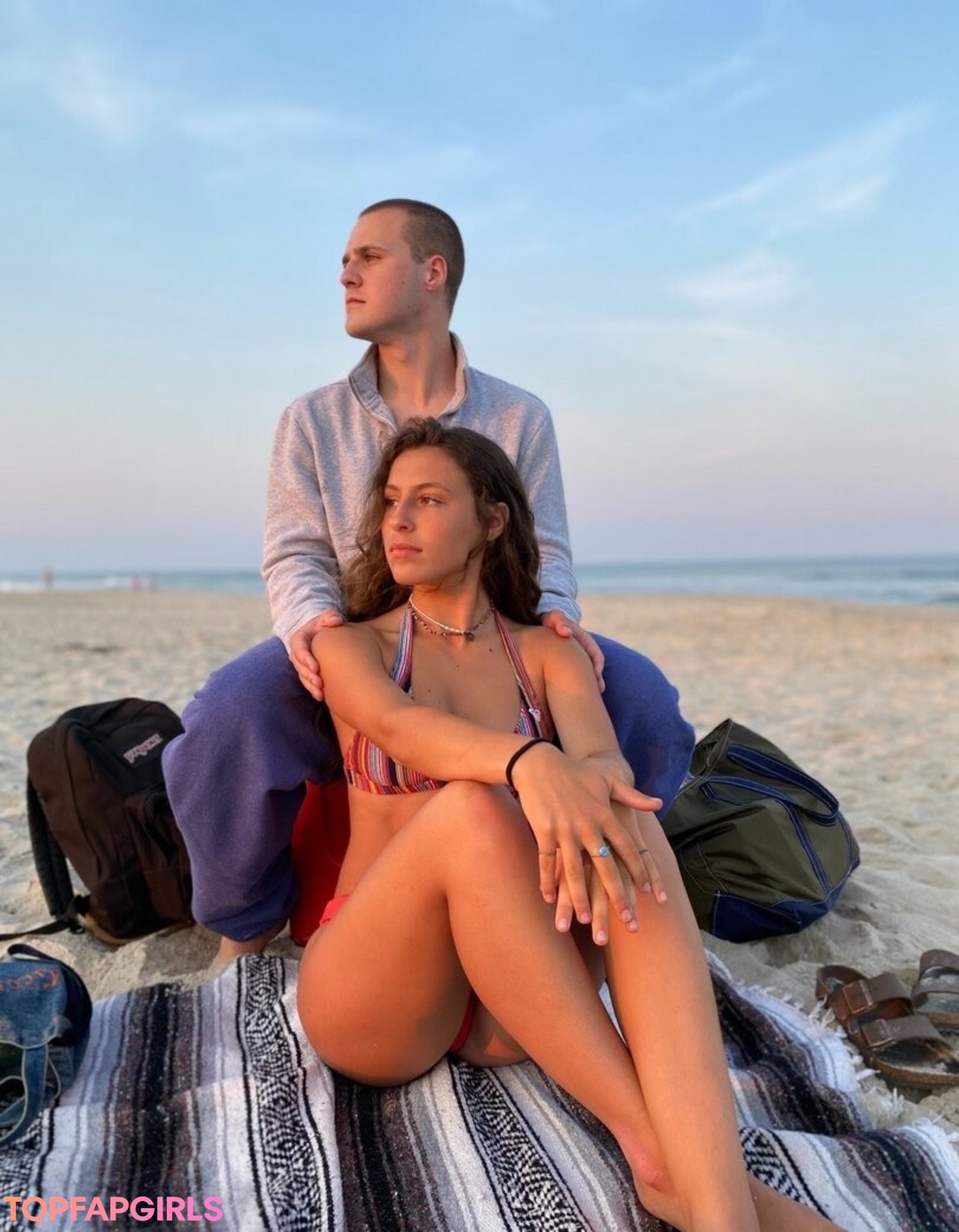 Foto desnuda filtrada de OnlyFans de Michelaraeupton #50 Foto desnuda filtrada de OnlyFans de Michelaraeupton #50