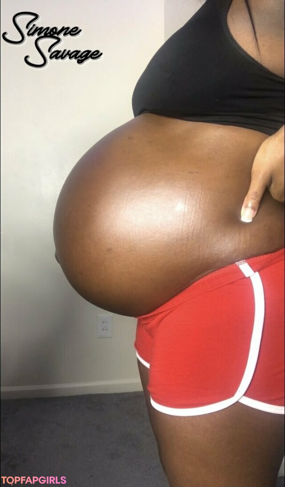 Foto desnuda filtrada de OnlyFans de Simonesavage #33 Foto desnuda filtrada de OnlyFans de Simonesavage #33