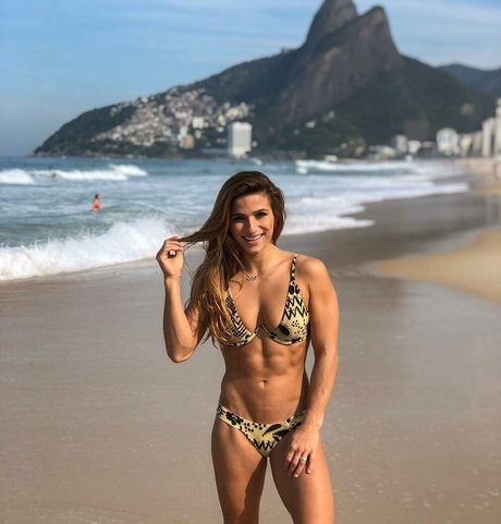 Jade Barbosa